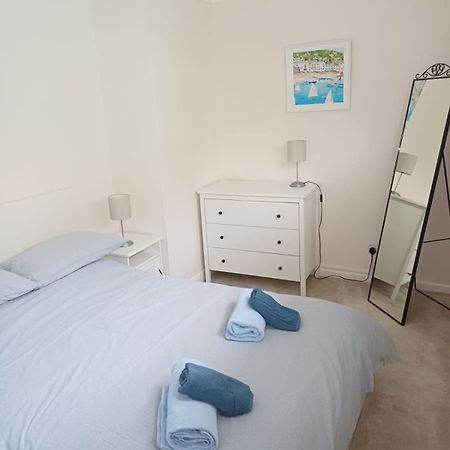 Riverside Apartment With Views And Parking Kingsbridge  Exterior photo